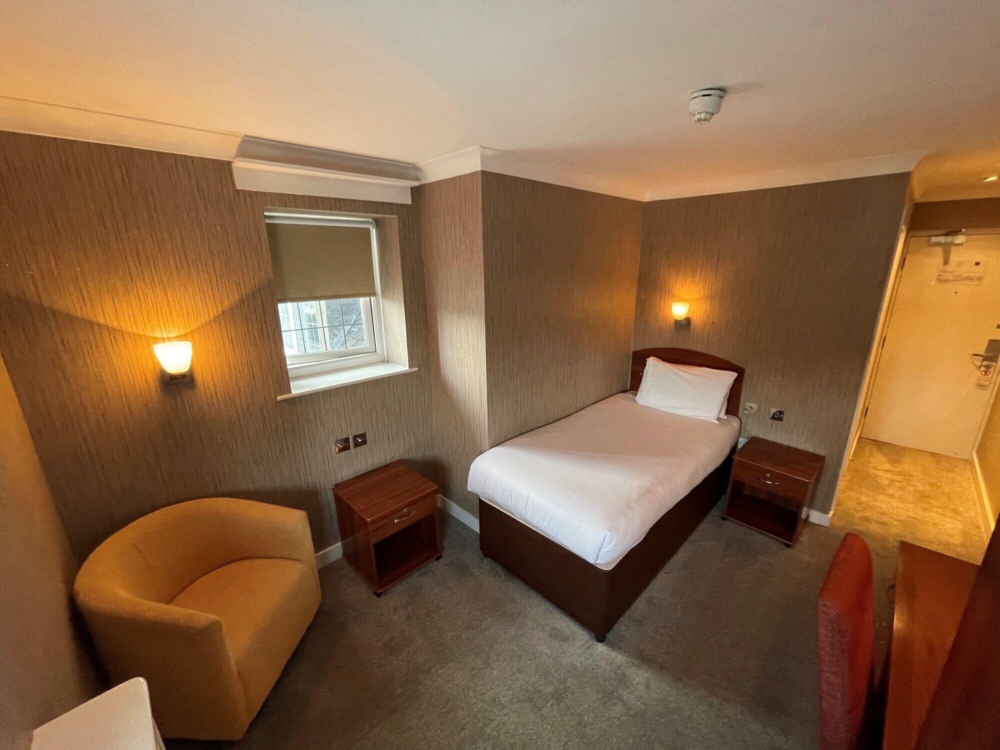The Park Hotel Sefton Exterior photo