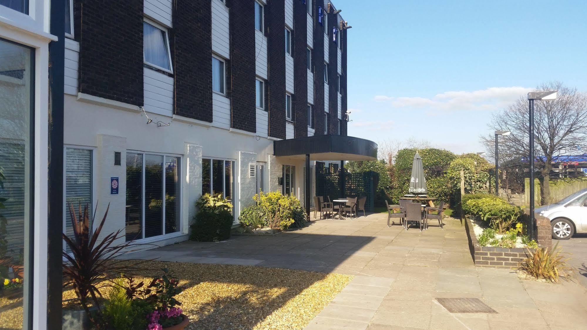 The Park Hotel Sefton Exterior photo
